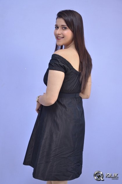 Mannara-Chopra-at-Rogue-Movie-Success-Meet